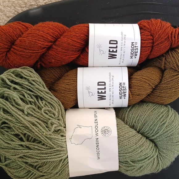 11 Assorted Popular Fingering Weight Yarn Bundle in Earth Tones - Picture 3 of 5